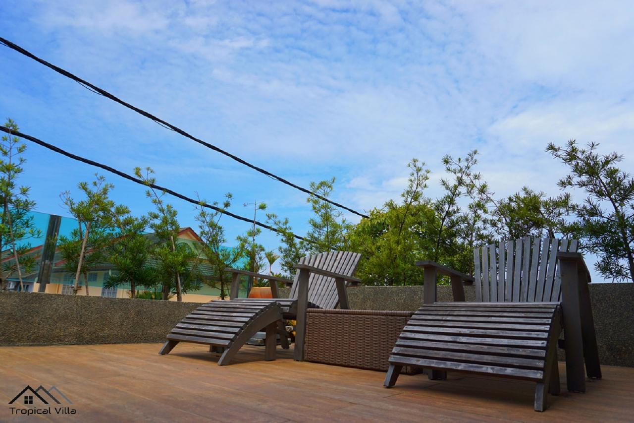 Tropical Villa Kuantan Esterno foto