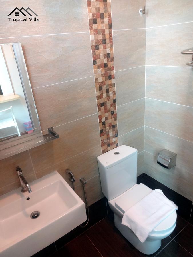 Tropical Villa Kuantan Esterno foto